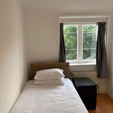 Apartamento F22-Compact 4Th Flr Studio Fits 1- Near Paddington Station Londres Exterior foto