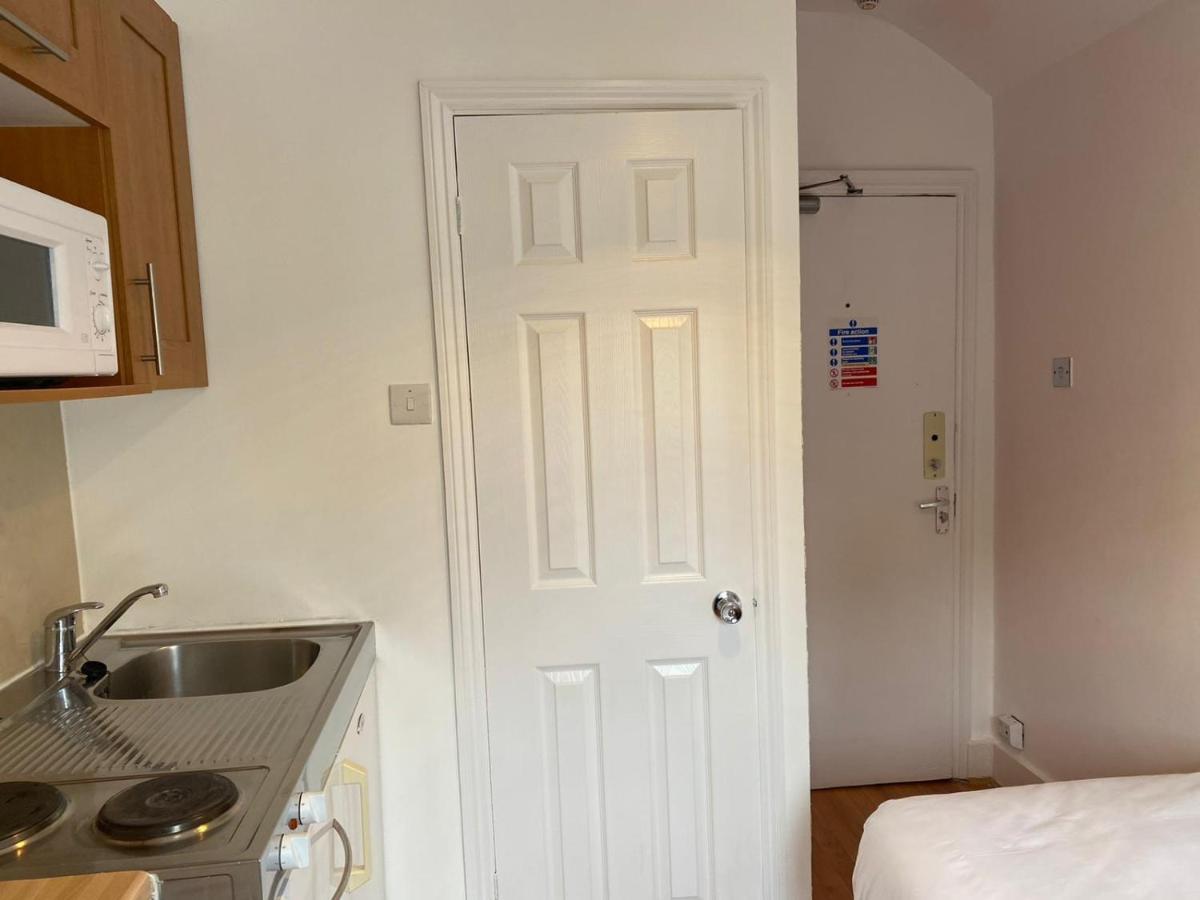 Apartamento F22-Compact 4Th Flr Studio Fits 1- Near Paddington Station Londres Exterior foto